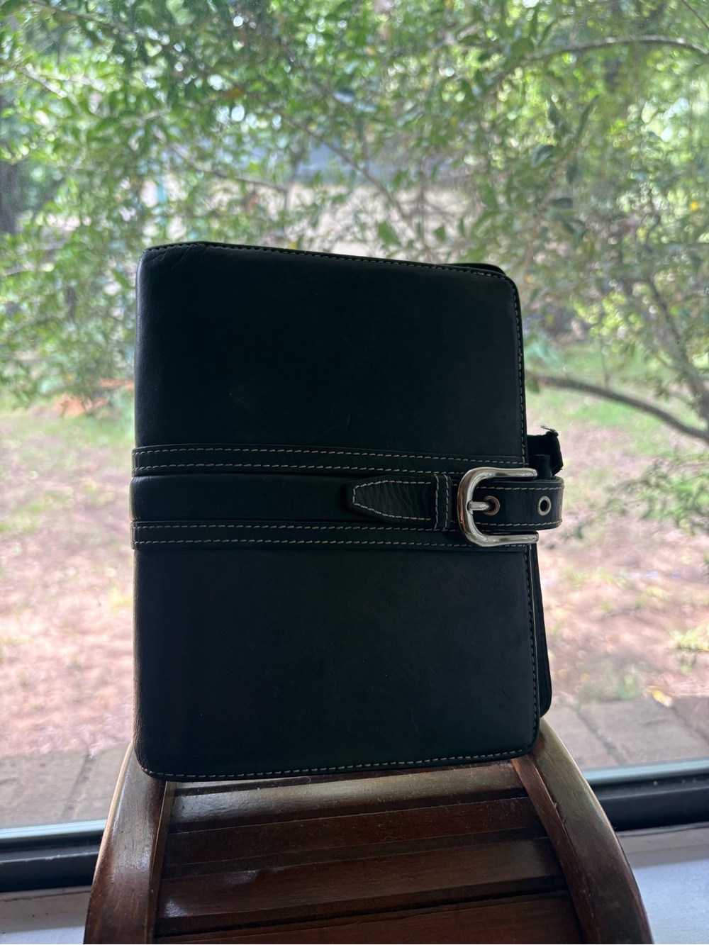 Vintage Franklin Covey Leather Organizer with Belt Accent